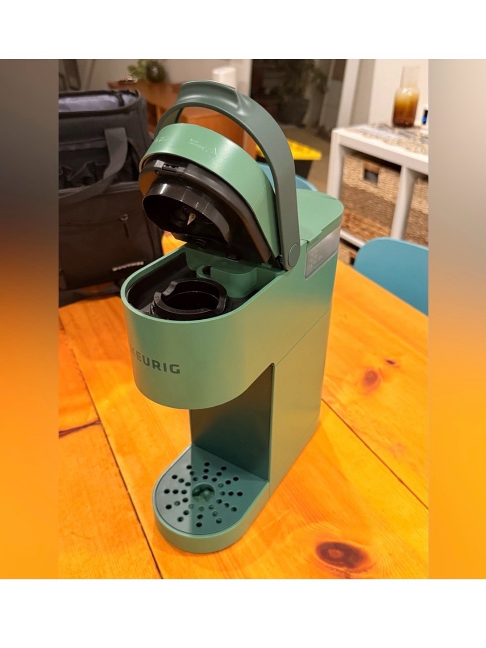 Keurig Single-Serve Coffee Maker - Green EUC